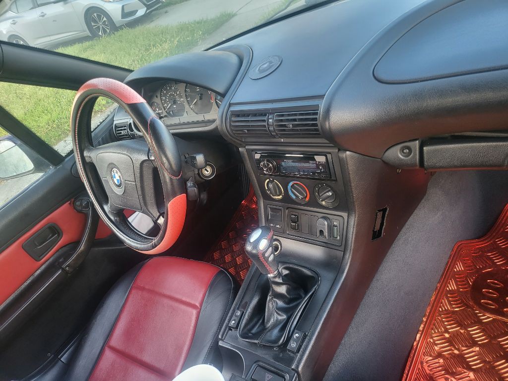 1997 BMW Z3 Image 8