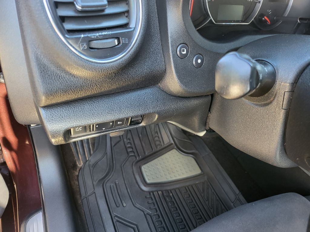 2014 Nissan Maxima Image 13