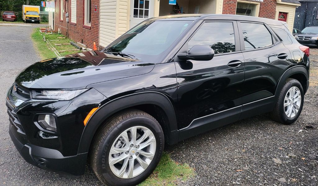 2023 Chevrolet Trailblazer Image 2