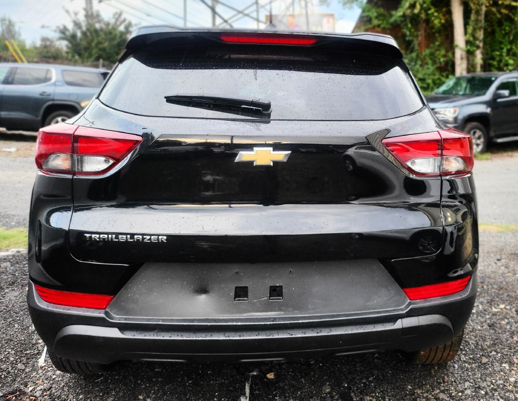 2023 Chevrolet Trailblazer Image 3