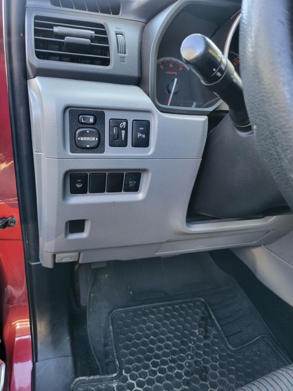 2013 Toyota 4Runner Image 14