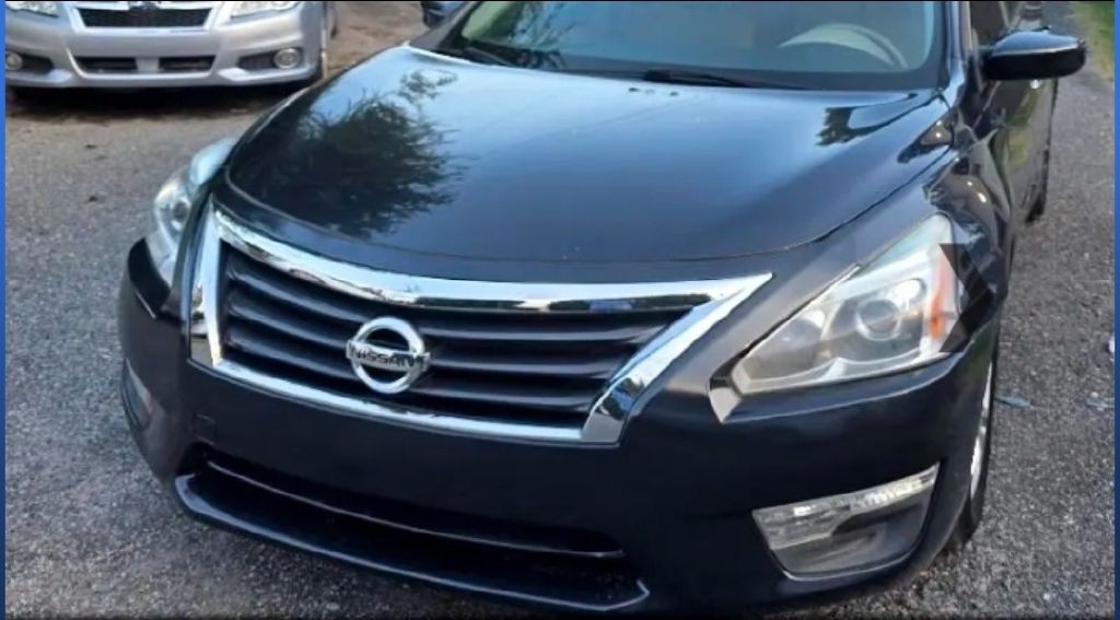 2014 Nissan Altima Image 3