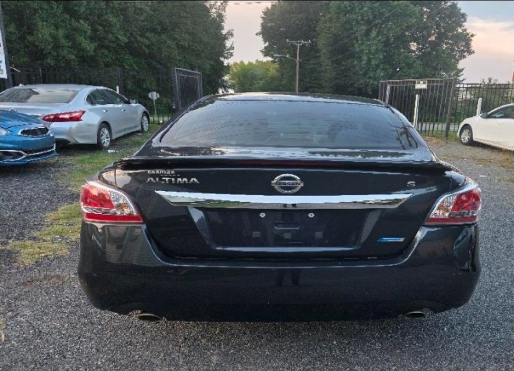 2014 Nissan Altima Image 4