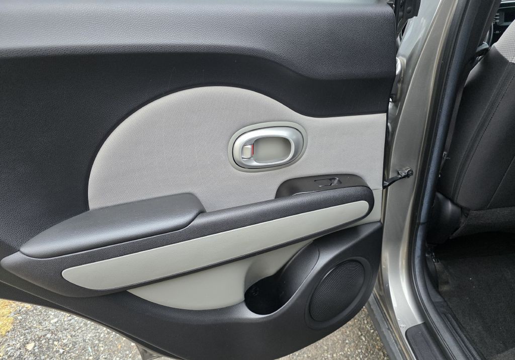 2015 Kia Soul Image 7