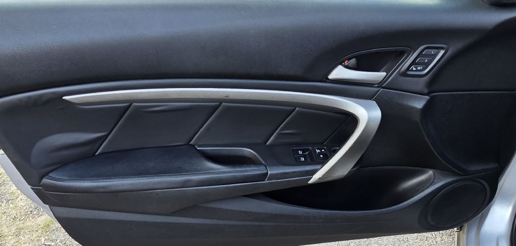 2012 Honda Accord Image 7