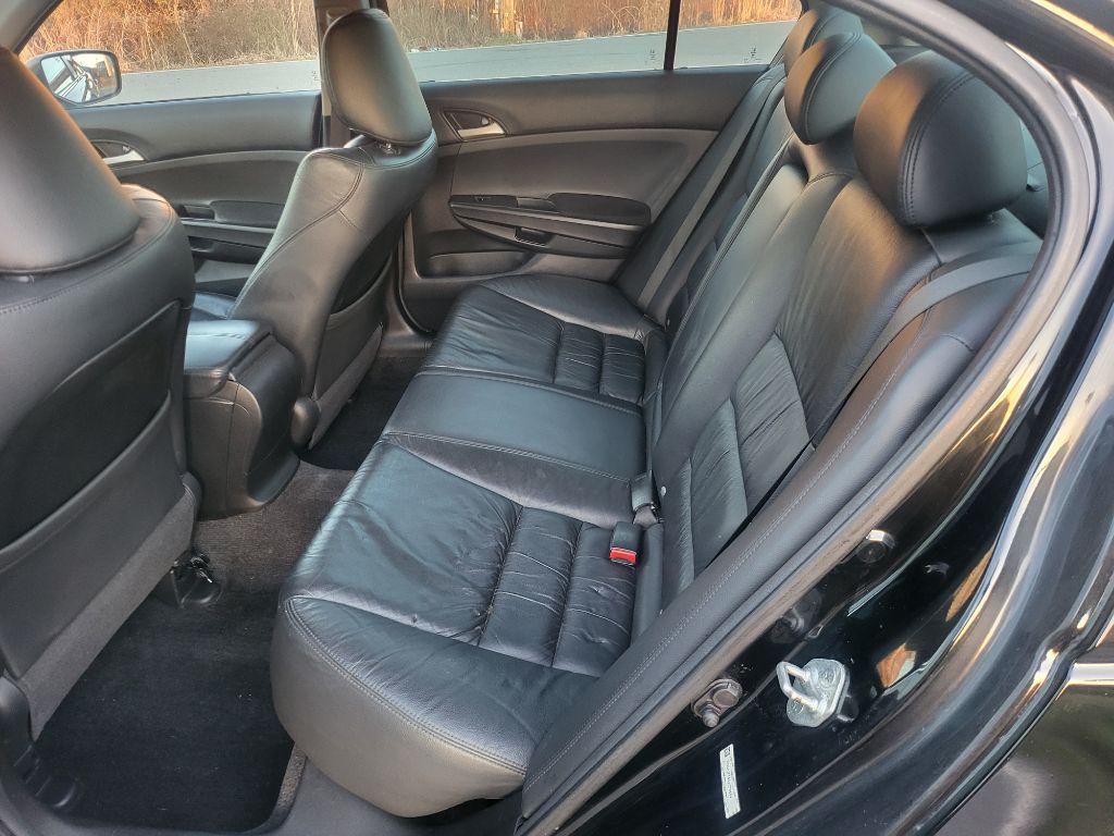 2012 Honda Accord Image 10