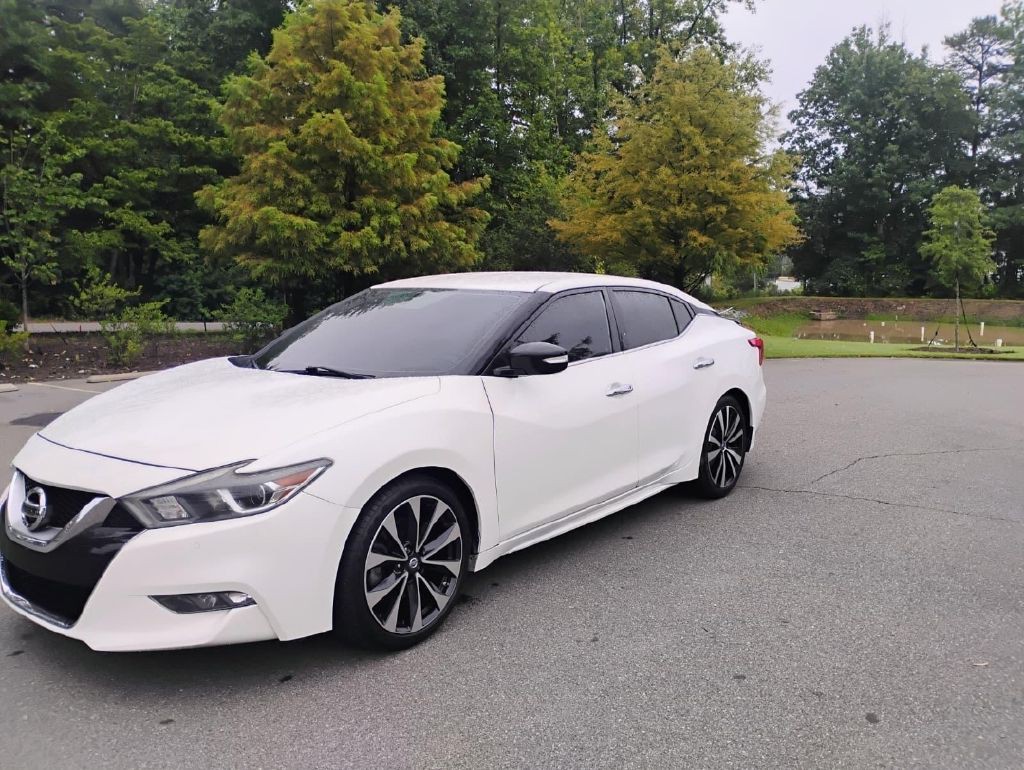 2017 Nissan Maxima Image 18
