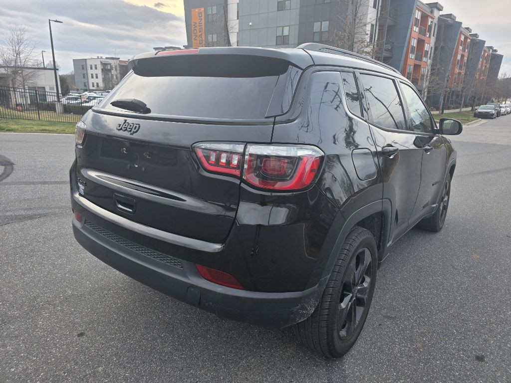 2018 Jeep Compass Image 2