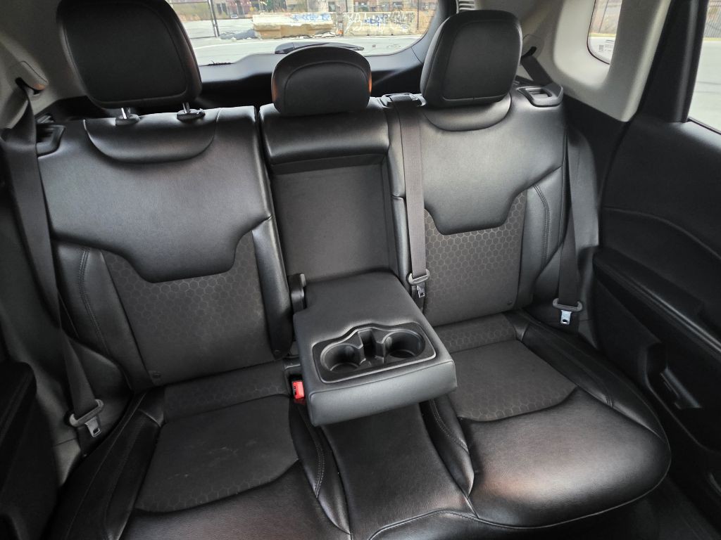 2018 Jeep Compass Image 9