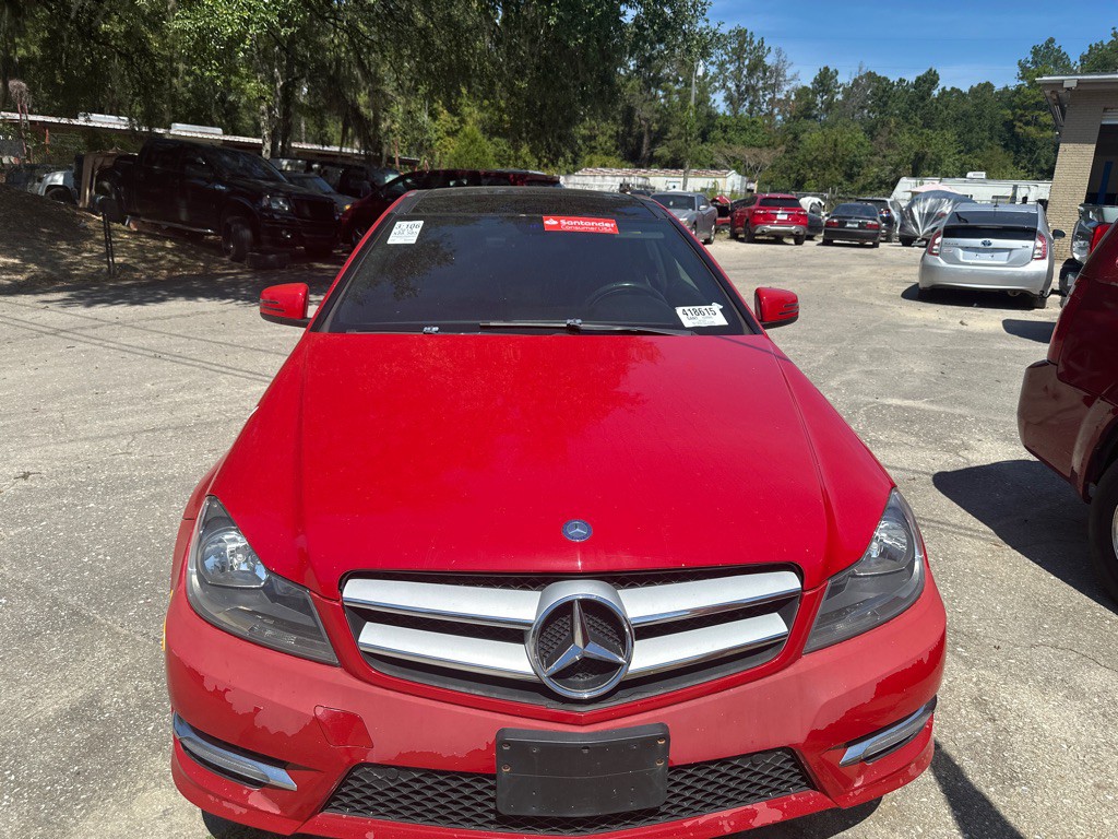 2013 Mercedes-Benz C-Class Image 1