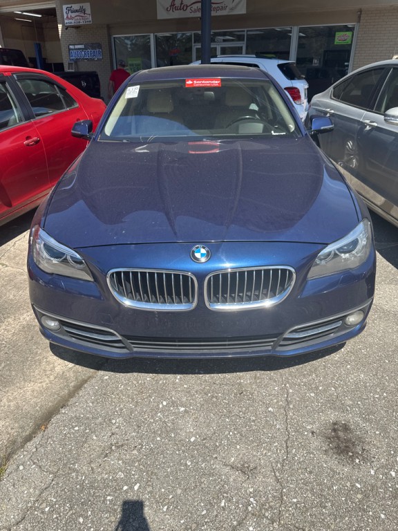 2016 BMW 5 Series Image 1
