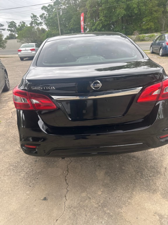 2017 Nissan Sentra Image 3