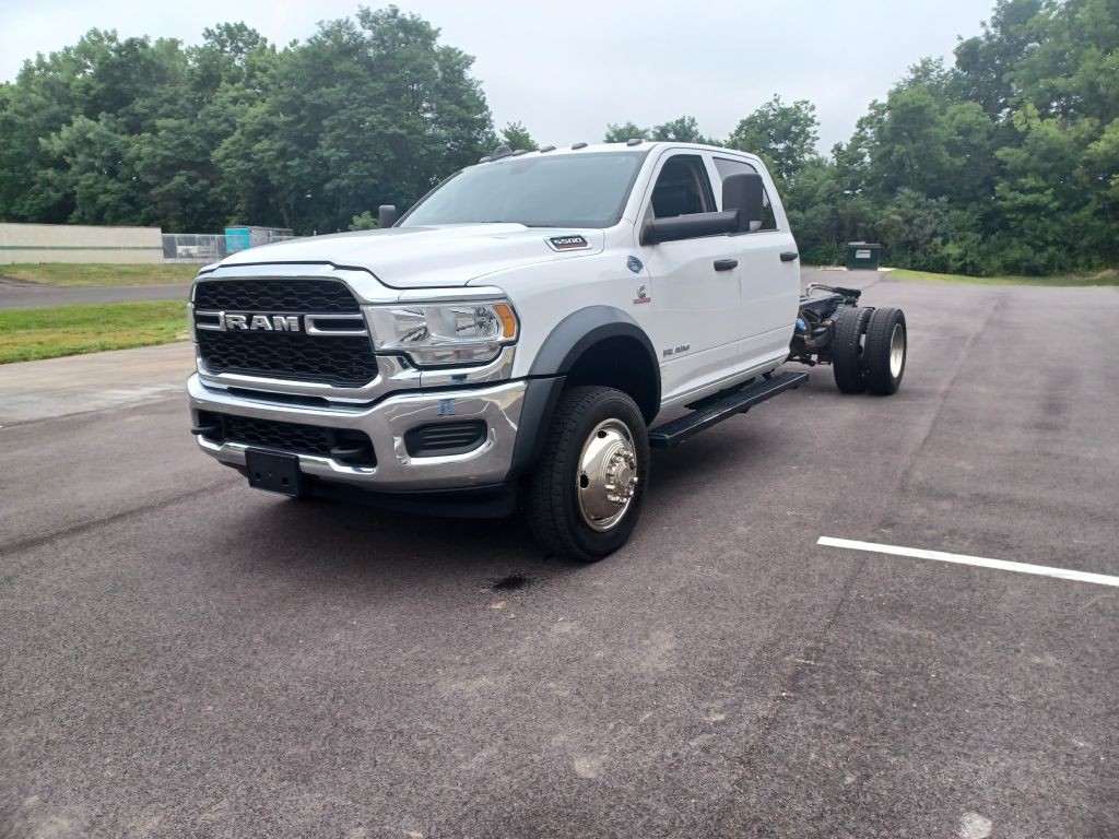 2020 RAM 5500 Image 2