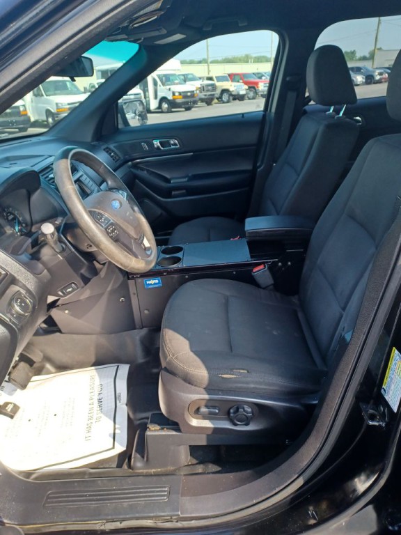 2016 Ford Explorer Image 5