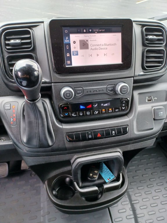 2025 RAM Promaster Image 9