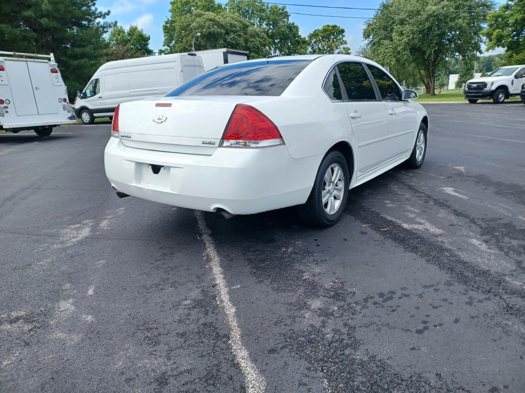2013 Chevrolet Impala Image 3
