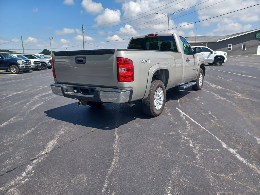2009 Chevrolet Silverado 1500 Image 3