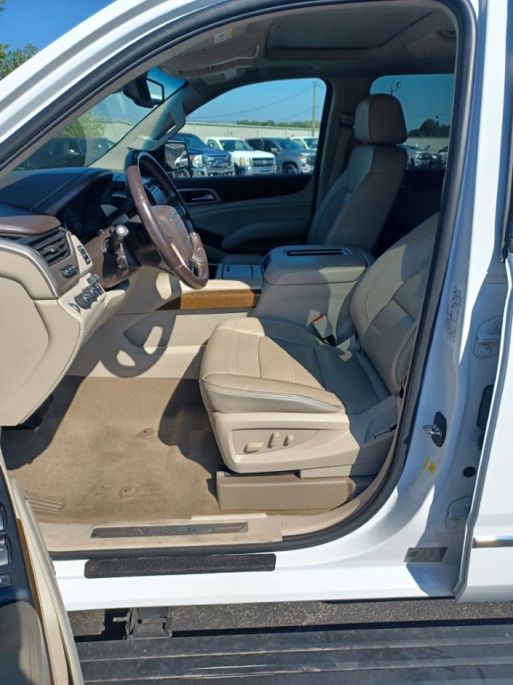 2020 GMC Yukon Image 5