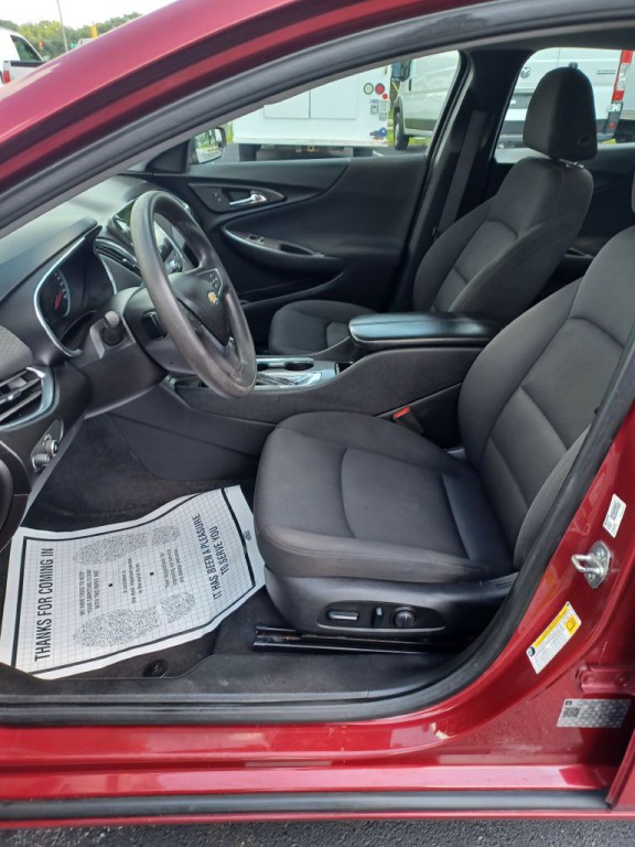 2019 Chevrolet Malibu Image 5