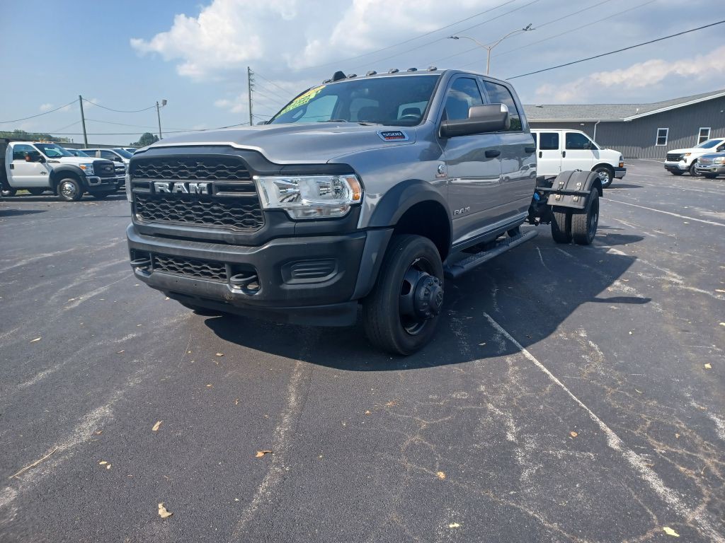 2022 RAM 5500 Image 2