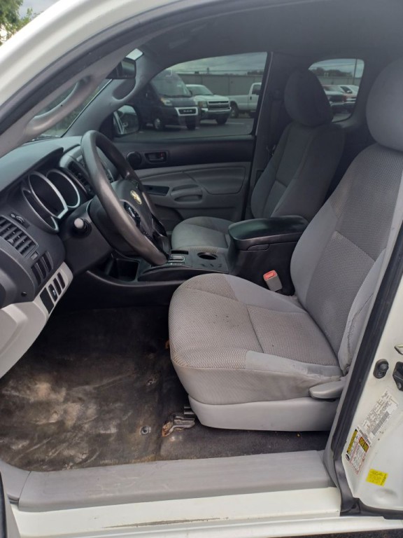 2015 Toyota Tacoma Image 5