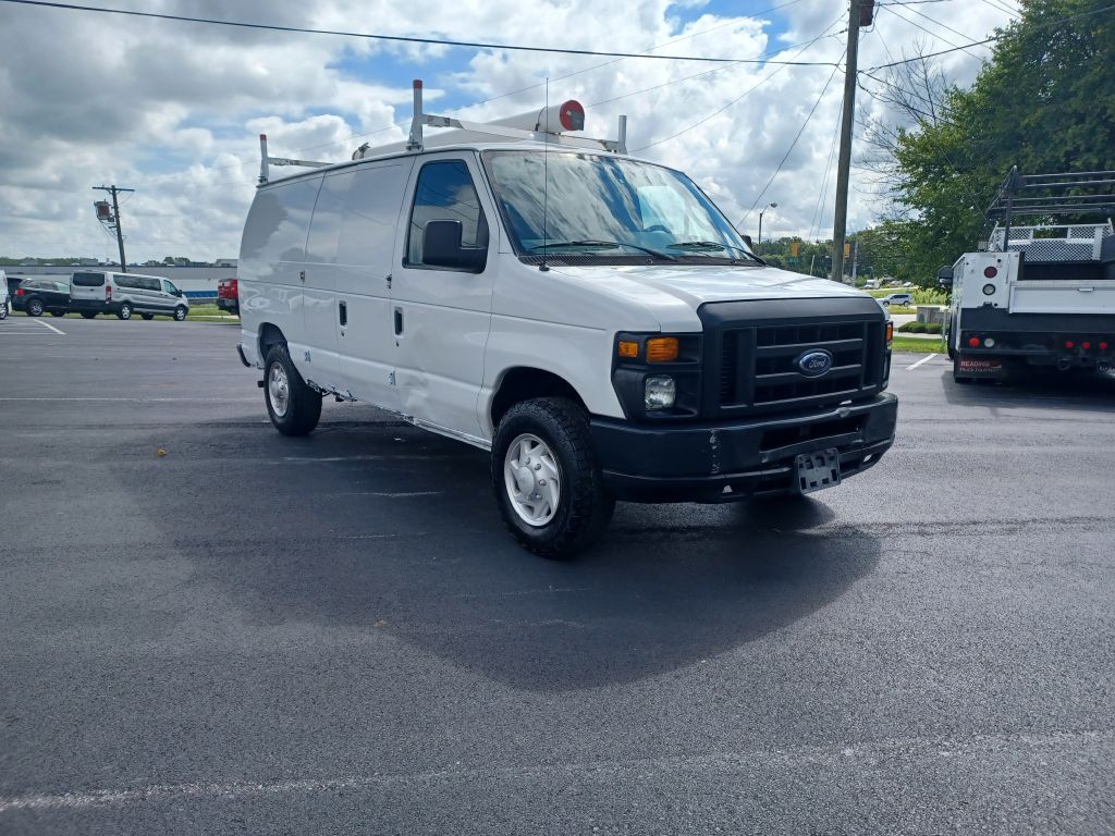 2009 Ford Econoline Image 1