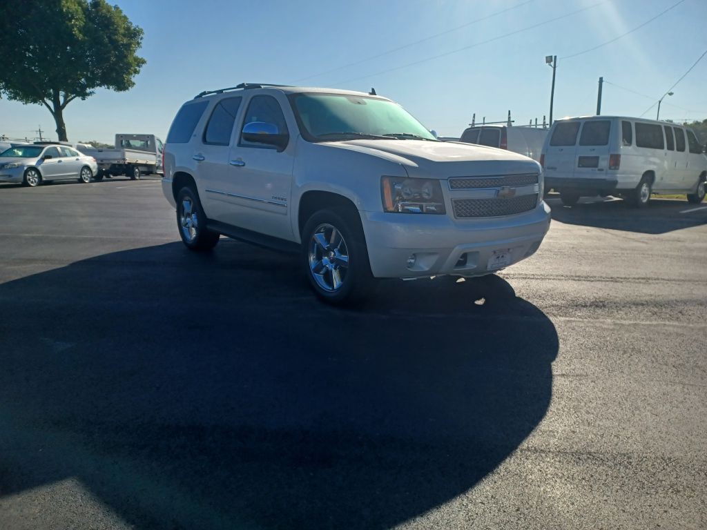 2012 Chevrolet Tahoe Image 1