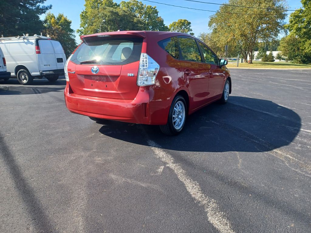 2014 Toyota Prius Image 3