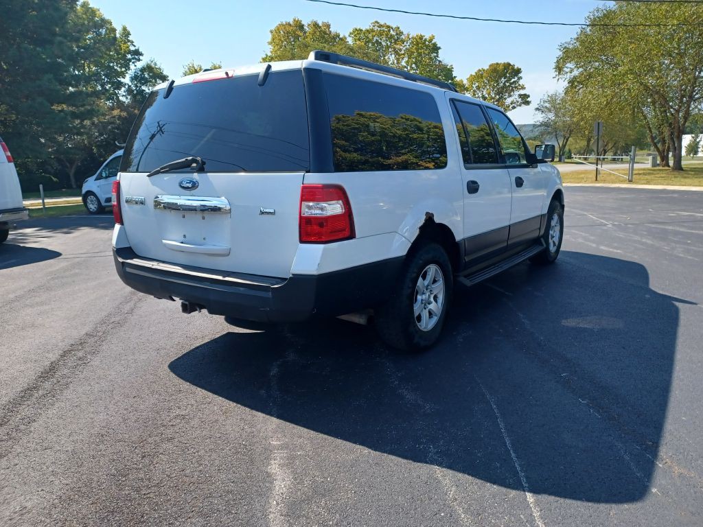 2010 Ford Expedition Image 3