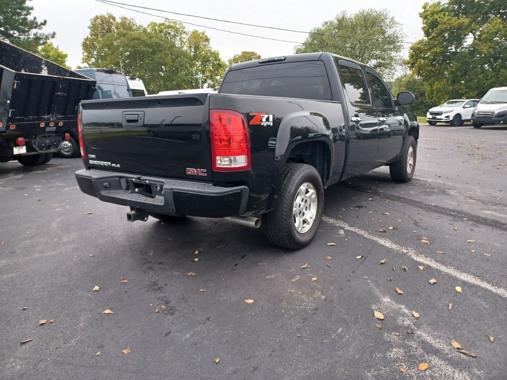 2008 GMC Sierra Image 3