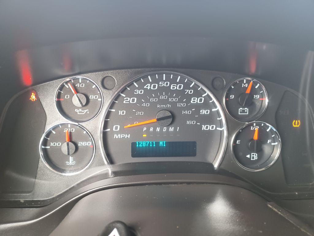 2020 Chevrolet Express Image 8