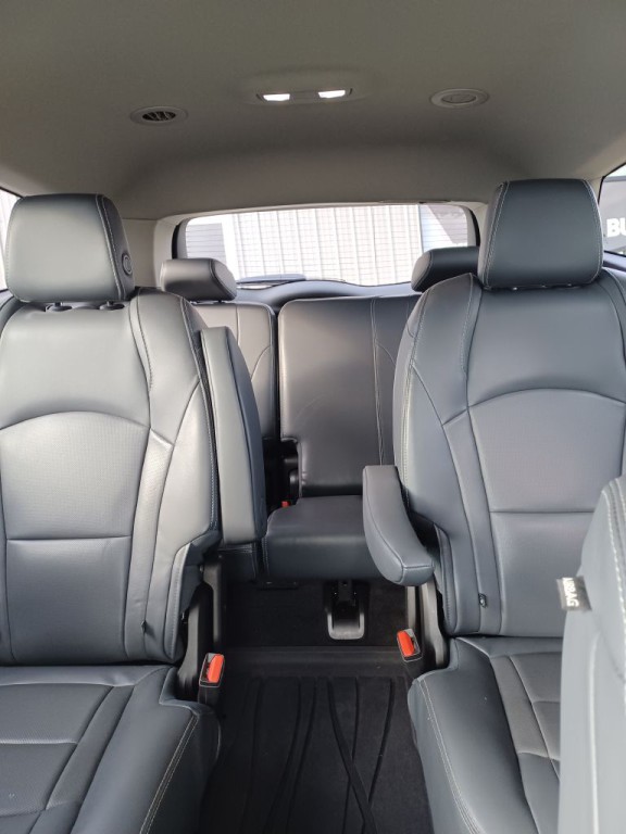 2018 Buick Enclave Image 7