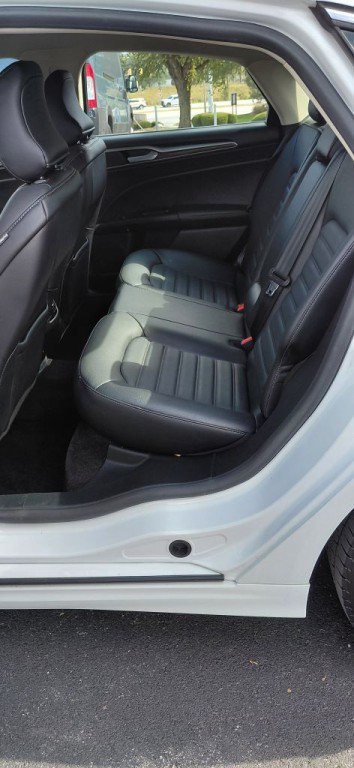2017 Ford Fusion Image 6