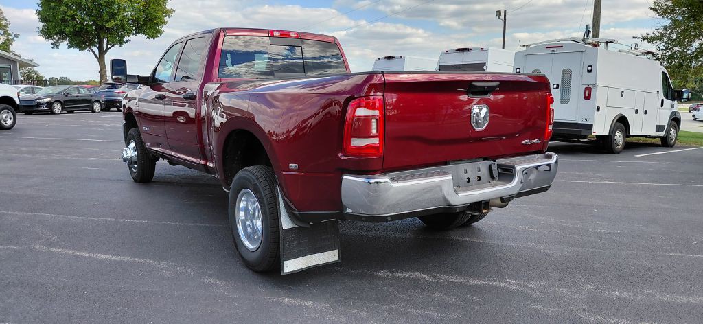 2021 RAM 3500 Image 4