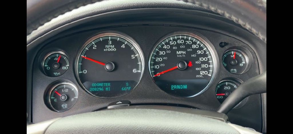 2009 Chevrolet Suburban Image 7