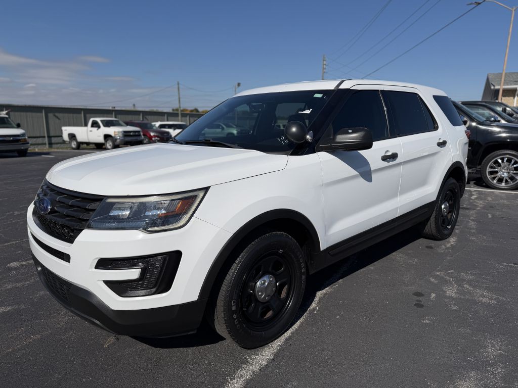 2017 Ford Explorer Image 2