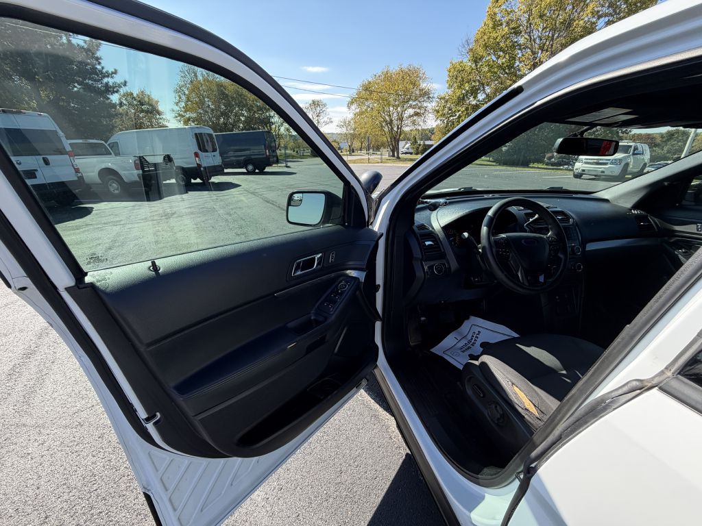 2017 Ford Explorer Image 5