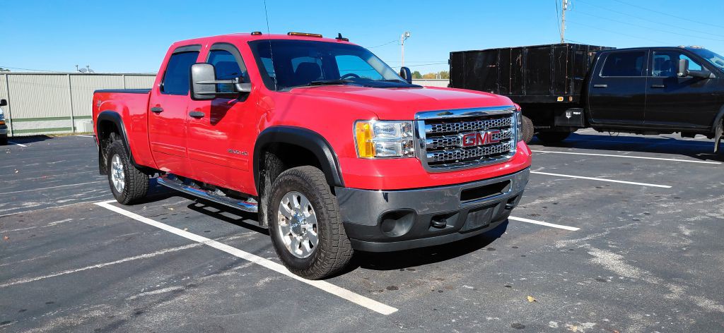 2013 GMC Sierra Image 1