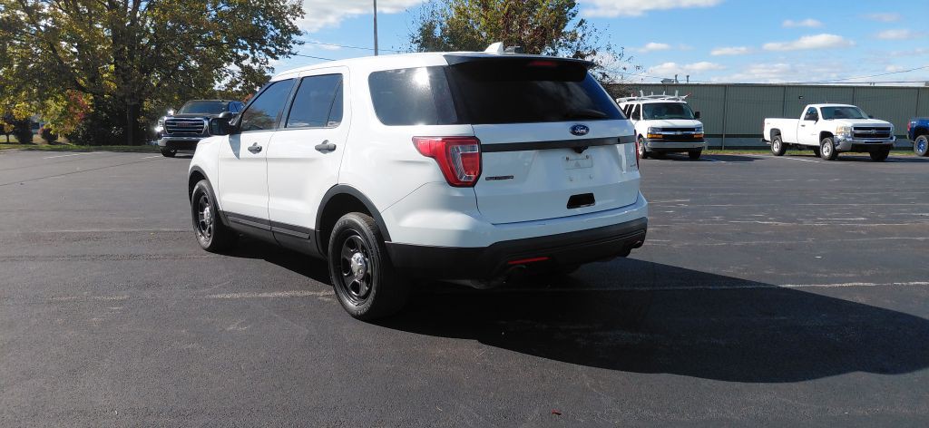 2017 Ford Explorer Image 4