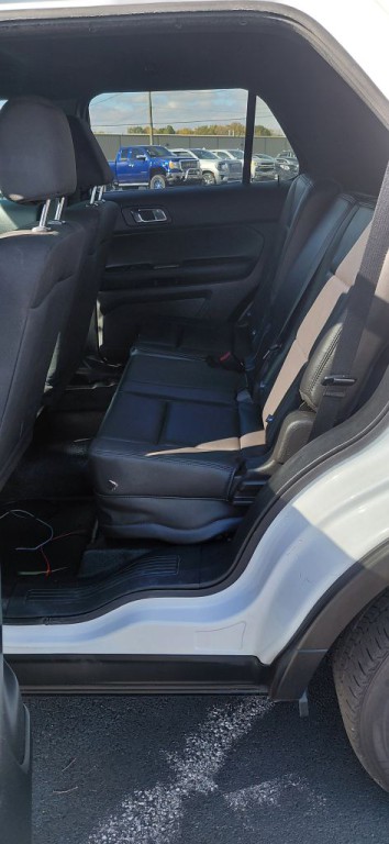 2017 Ford Explorer Image 6