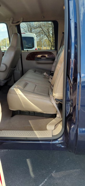 2001 Ford F-350 Image 6