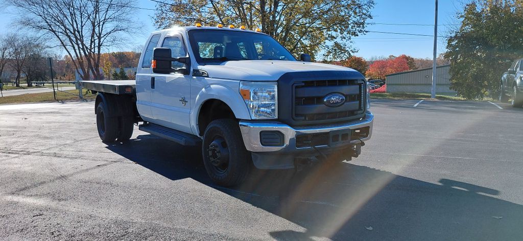 2016 Ford F-350 Image 1