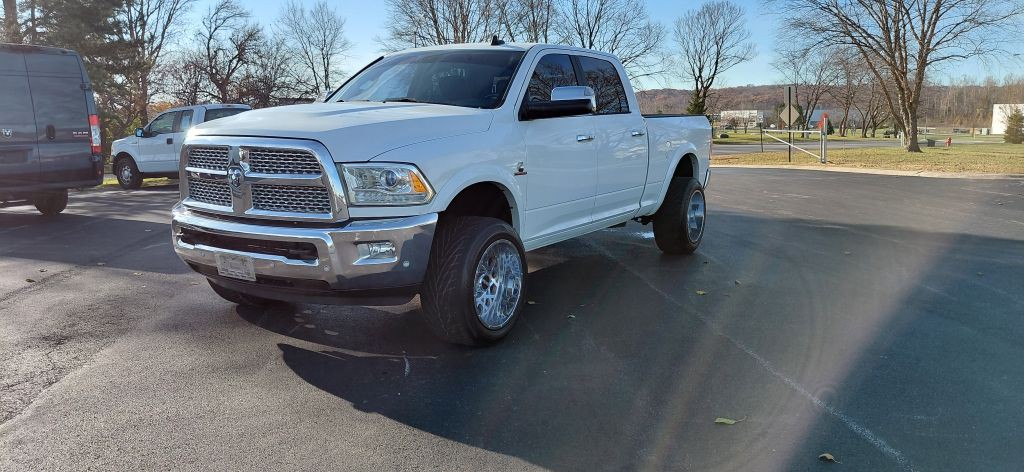 2018 RAM 2500 Image 2