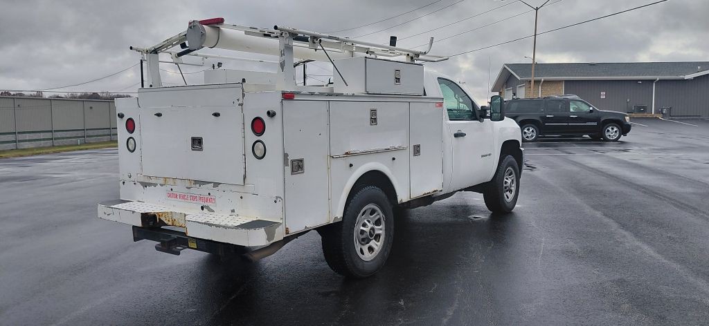 2013 Chevrolet Silverado 1500 Image 3
