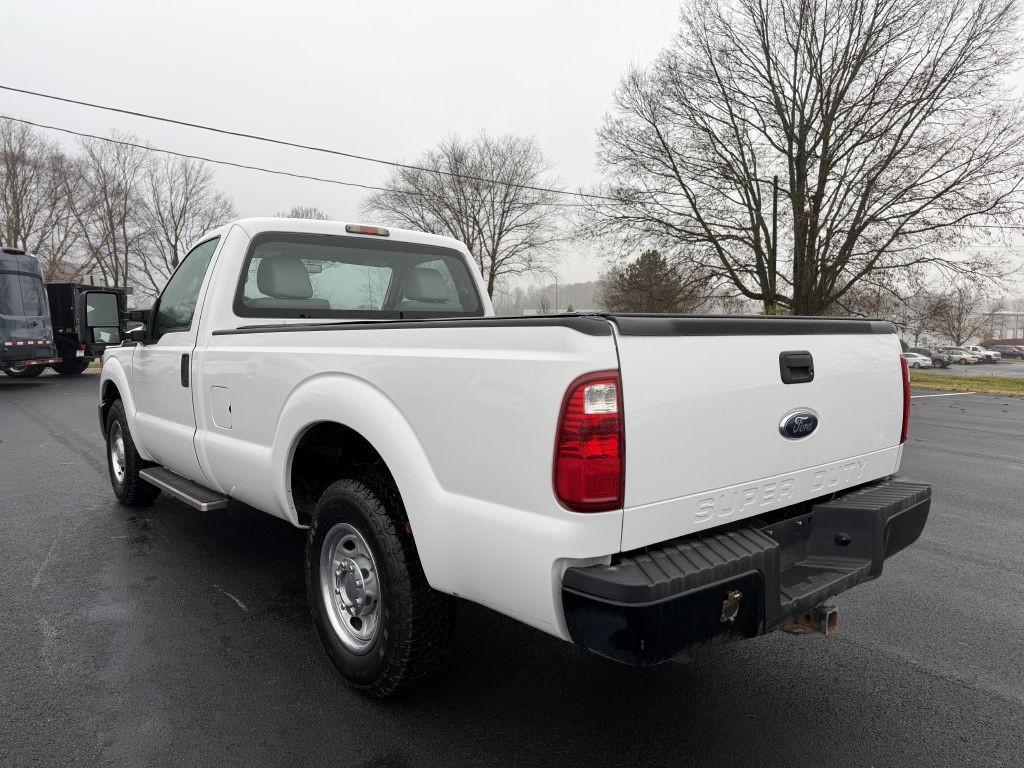 2011 Ford F-250 Image 3
