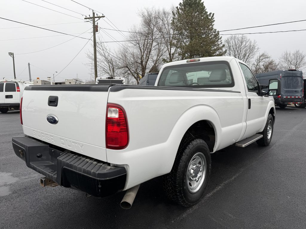 2011 Ford F-250 Image 4