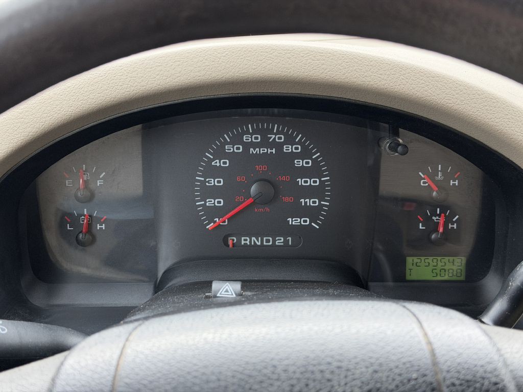 2004 Ford F-150 Image 8
