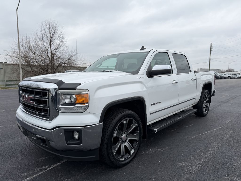 2015 GMC Sierra Image 2