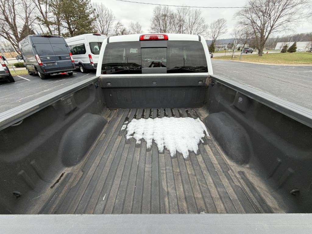 2015 GMC Sierra Image 5