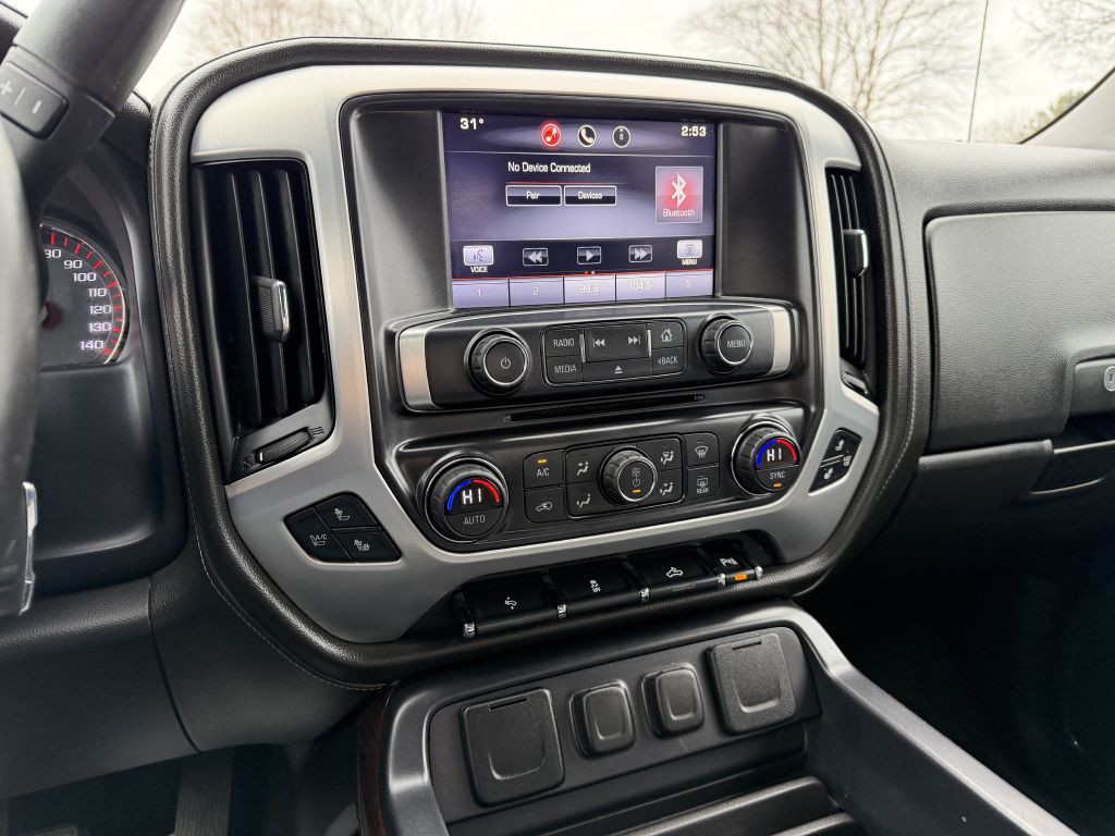 2015 GMC Sierra Image 9